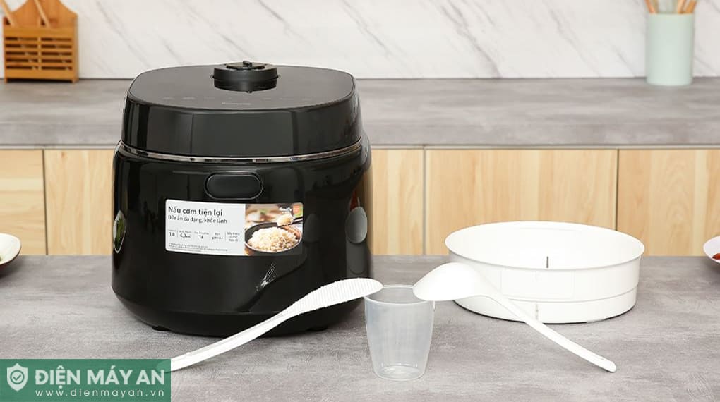 Nồi cơm điện tử 1.8L Panasonic SR-DM184KRA